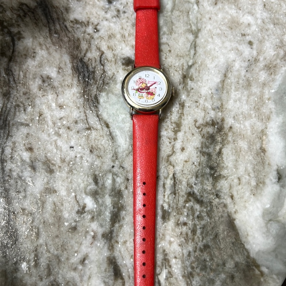 Vintage Strawberry Shortcake watch!